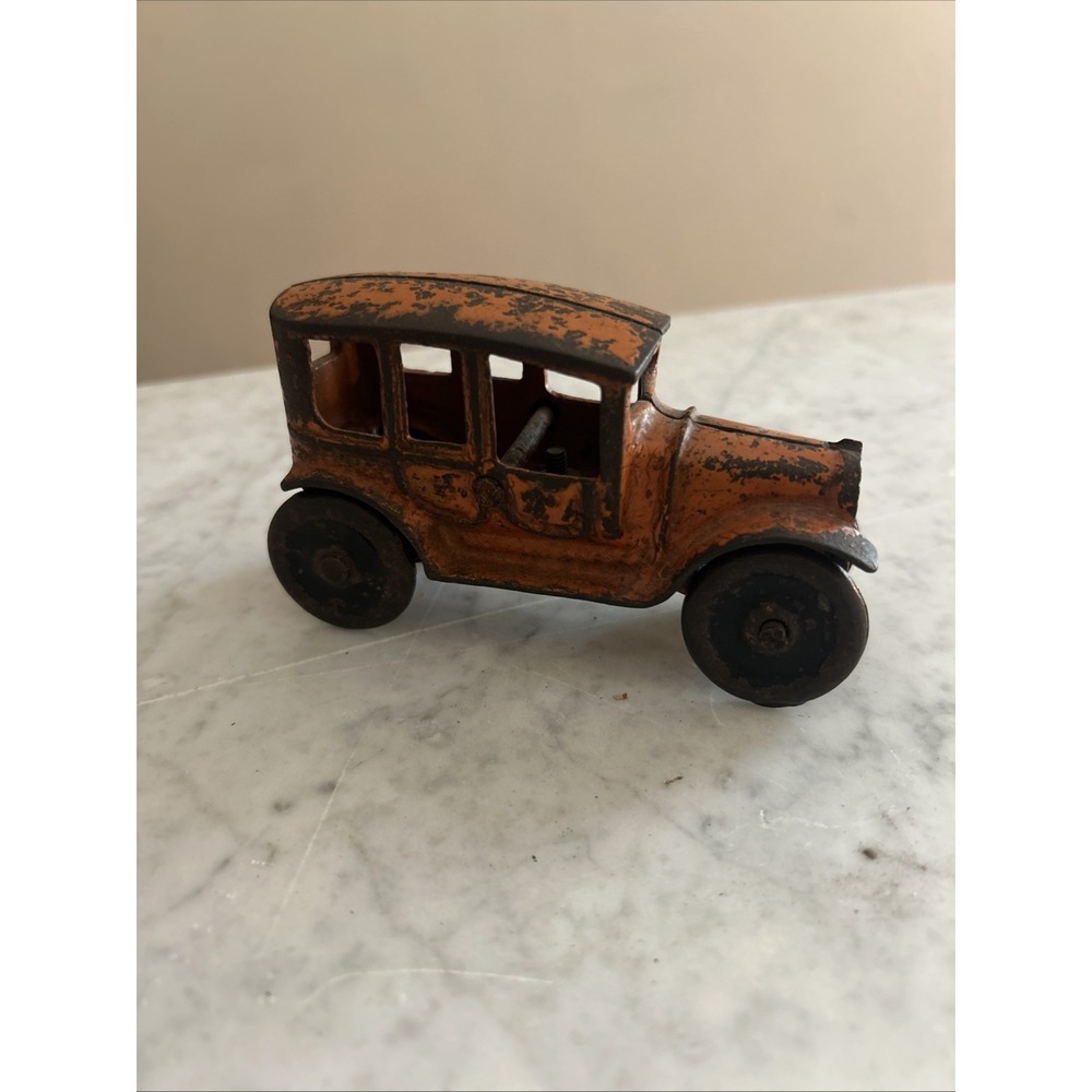 Cast Iron Jones & Bixler Hubley Kenton toy Car Tractor A5-90 READ